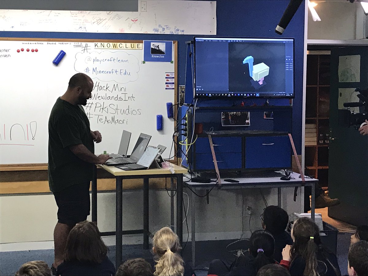 otakokaufusi's tweet image. Amazing couple of days filming the students of Newlands intermediate hack Minecraft Education Edition and the premiere of our very own New Zealand world, Nga motu. @WhetuPaitai @PlayCraftLearn @MSNZEducation @NewlandsInt #HackMini #MinecraftEdu #NgaMotu  #PikiStudios