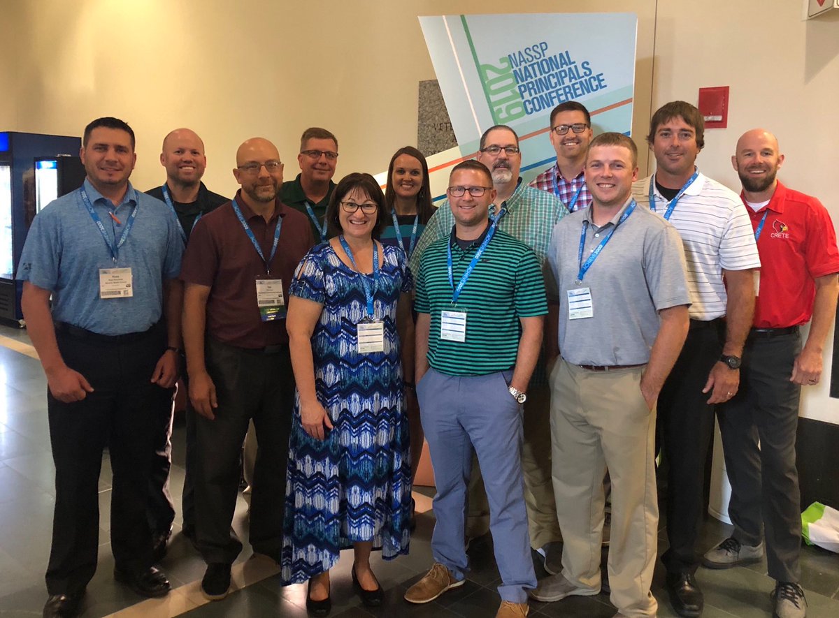 Thanks @SheriChittenden for organizing the #Nebraska pic at #NPC19 @NASSP @NCSAToday