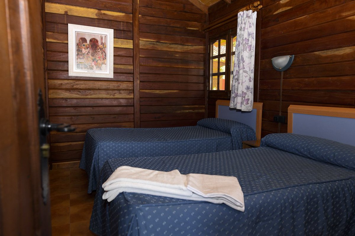 ¿Os gustaría dormir en plena naturaleza?

En nuestras cabañas es posible. 

Una escapada con amigos... con la familia... disfruta de las ÚLTIMAS CABAÑAS del mes de agosto.

☎ 967470036