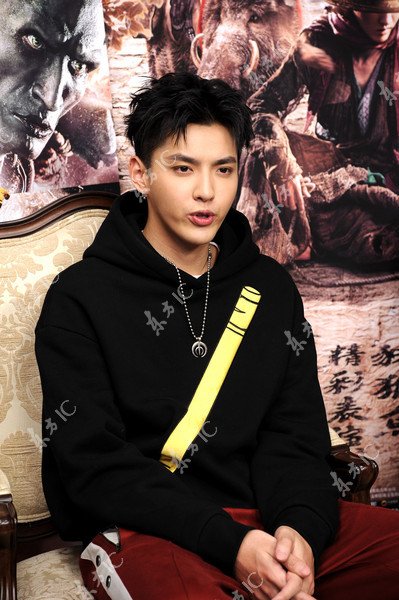 aasma_shine's tweet image. Kris Wu and his cute, weird, cool, and hot expressions😉😍
A thread.

#KrisWu #Wuyifan #KrisPak