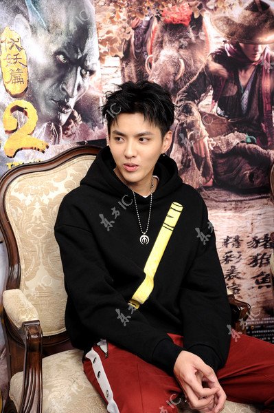 aasma_shine's tweet image. Kris Wu and his cute, weird, cool, and hot expressions😉😍
A thread.

#KrisWu #Wuyifan #KrisPak