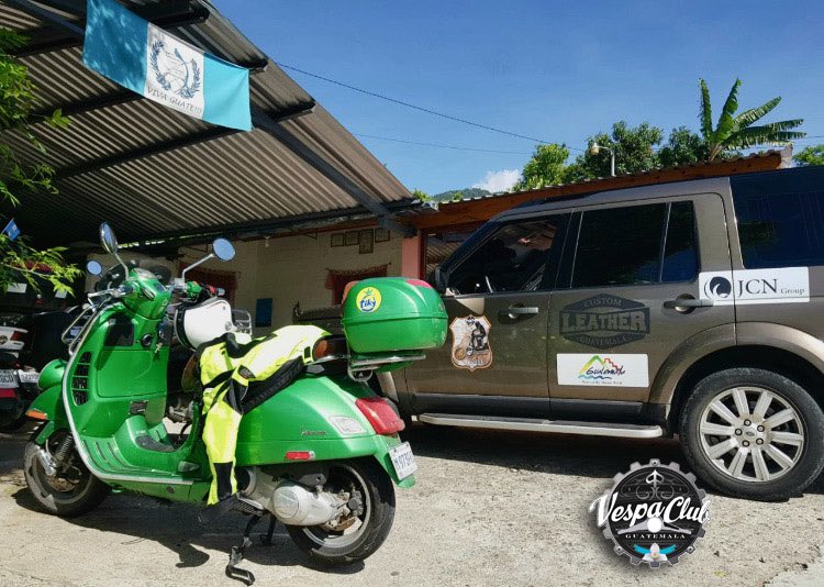 VespaVCG's tweet photo. A través de #Toto entrando a #Quiché. El olor de la tierra aquí te lleva al cielo 🙌🏻🛵
#GuatemalaEnVespa @InguatPrensa @JorgemaChajon #VespaLovers @Vespapics #TheGirlsWhoRide @PaseoGuatemala
@stepintocities @BasilyCo @fodorstravel @GuiaRepsol @CNTraveler @lonelyplanet https://t.co/eMNIJM4tX5