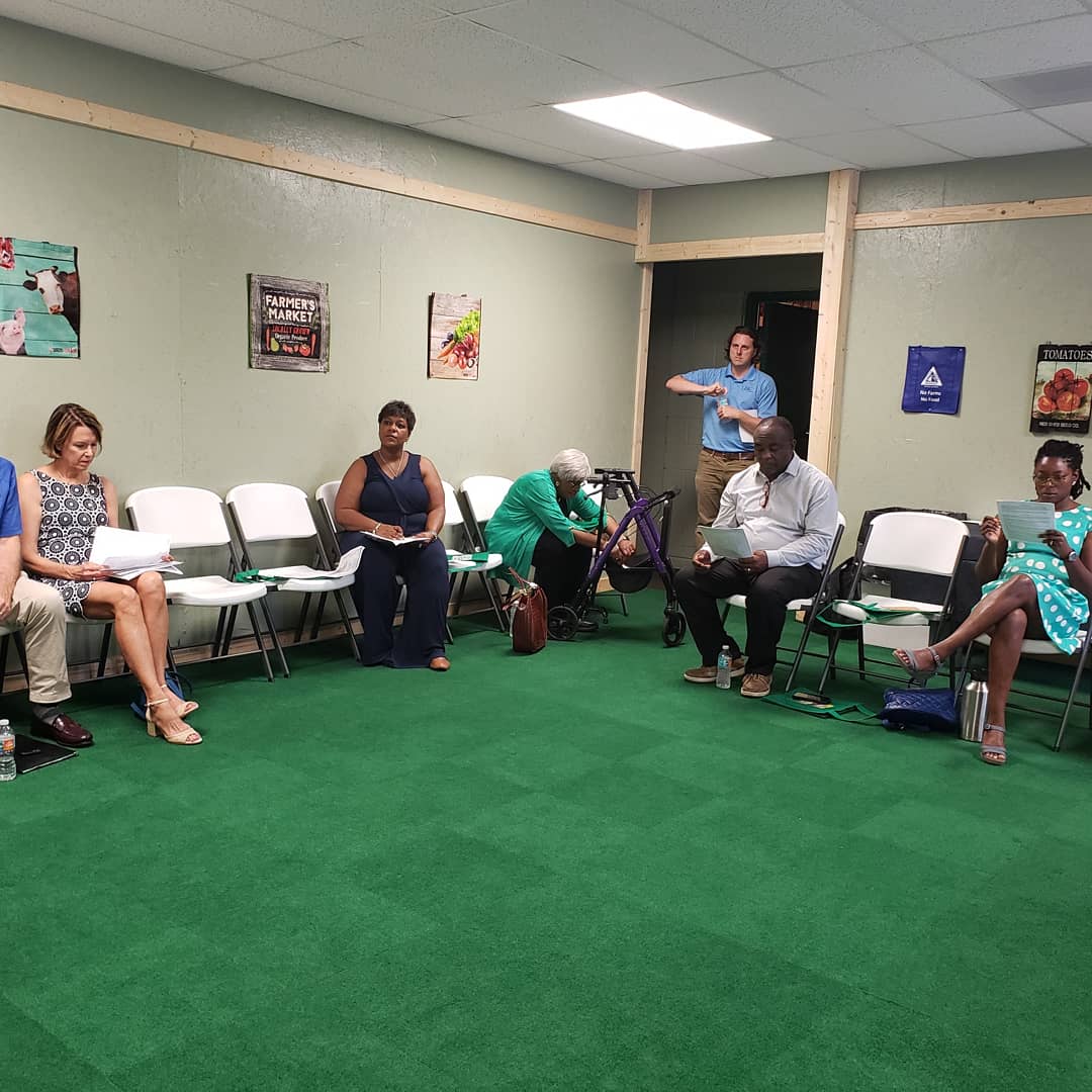 NwJaxCDC's tweet image. Sharing our story w partners from @LISCJax  during Neighborhood Leadership Group Tour &amp;amp; Meeting. Discussed various projects. Look forward to participating in upcoming Community Conversations about improving neighborhoods all over the city. #NJCDC #NorthwestJax #LISCJax