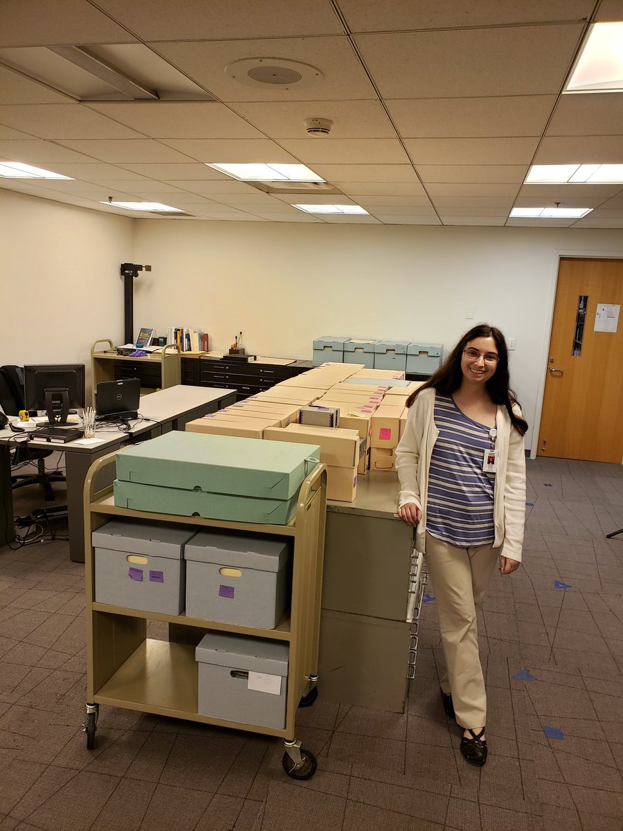 lydianmodeIndy's tweet photo. 3 cheers for grad intern + 2018-19 Klomstetter Fellow @cdowney086 Her last day was today + we definitely had to document her substantial work. Thankful we can support this #PaidInternship w/cost sharing + facilitation via @IUPUIPH  #ArchivesLabor #MuseumArchives @NewfieldsToday https://t.co/uc0wyDMFyF
