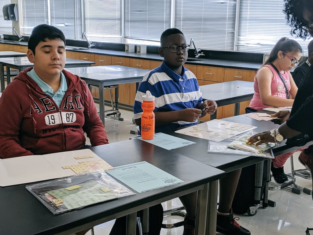 bryantedleader's tweet photo. Working through the foundations of reading fluently and equipping students with the keys to overcome "fluency obstacles". Awesome Summer Adventure - Atwell MS #DISDCAP https://t.co/U2lY9UcVW9