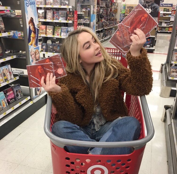 SabrinaAnnLynn's tweet photo. i am very committed to my bits 
YOU CAN NOW BUY THE PHYSICAL COPY OF SINGULAR ACT II ONLY AT @Target ♥️ https://t.co/f4PTOOgwrr