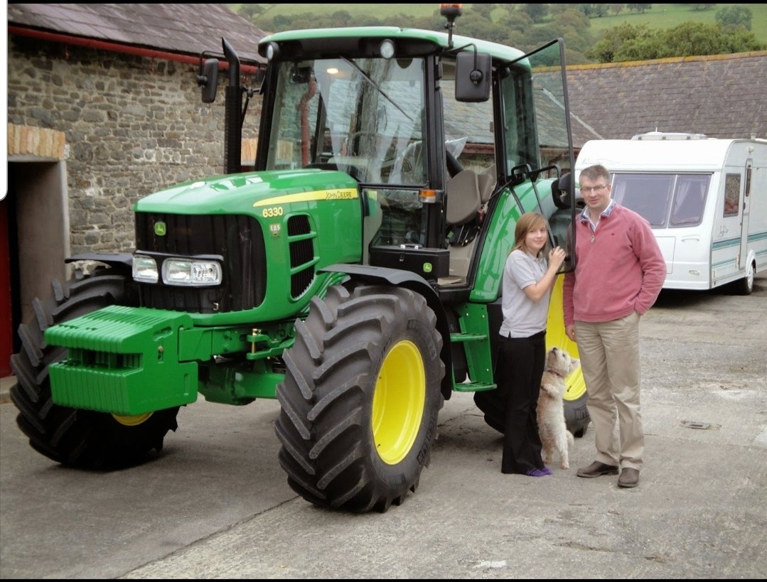 Llandre's tweet photo. 10 years on and 1000 hours on the clock @JohnDeere @tallisamosgroup #WeAreWelshFarming #onecarefulowner #limiteduse https://t.co/7aQ1bdneDe
