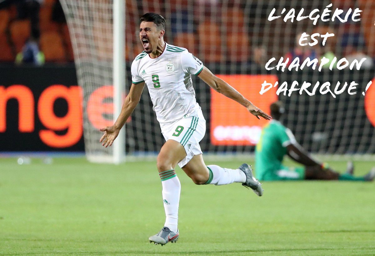 cplussportafr's tweet photo. #CAN2019 - L’Algérie 🇩🇿 succède au palmarès au Cameroun grâce à sa victoire 1-0 sur le Sénégal. 

➡️ Les Fennecs soulèvent le trophée pour la seconde fois après 1990. Les Lions 🇸🇳 restent, eux, à quai.

Buteur : Bounedjah (2’). 

#EnModeCAN #TotalAFCON2019 https://t.co/0KM9ZGmJeK