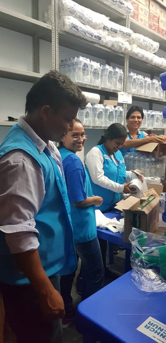 MariaUnhcr's tweet photo. In CEBAF Tumbes @humanitarians of @ACNURamericas and @FundacionPlan at work organizing the distribution of core-relief items for #venezuelans #refugees #RefugeesWelcome #stepwithrefugees https://t.co/DG1E0yD4ur