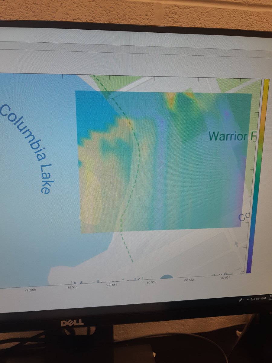 YusofGhiasi's tweet photo. And now here the first soil moisture map retrieved from the GNSS-R. Can you see the distinction between water/tree and grassy area?
@TTSW_GWF https://t.co/38VC3c4BKU