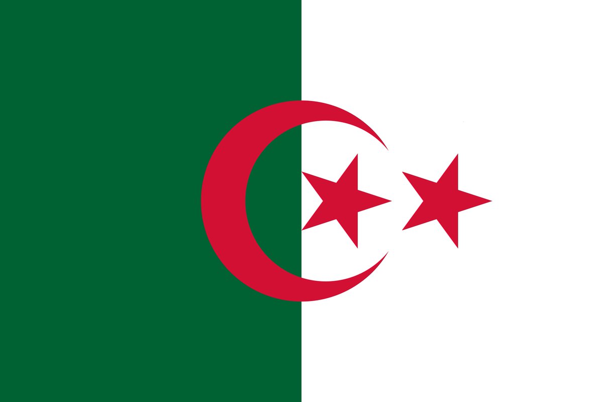 Les Algériens ont un nouveau drapeau ce soir...
#SENALG #123VivaLAlgerie