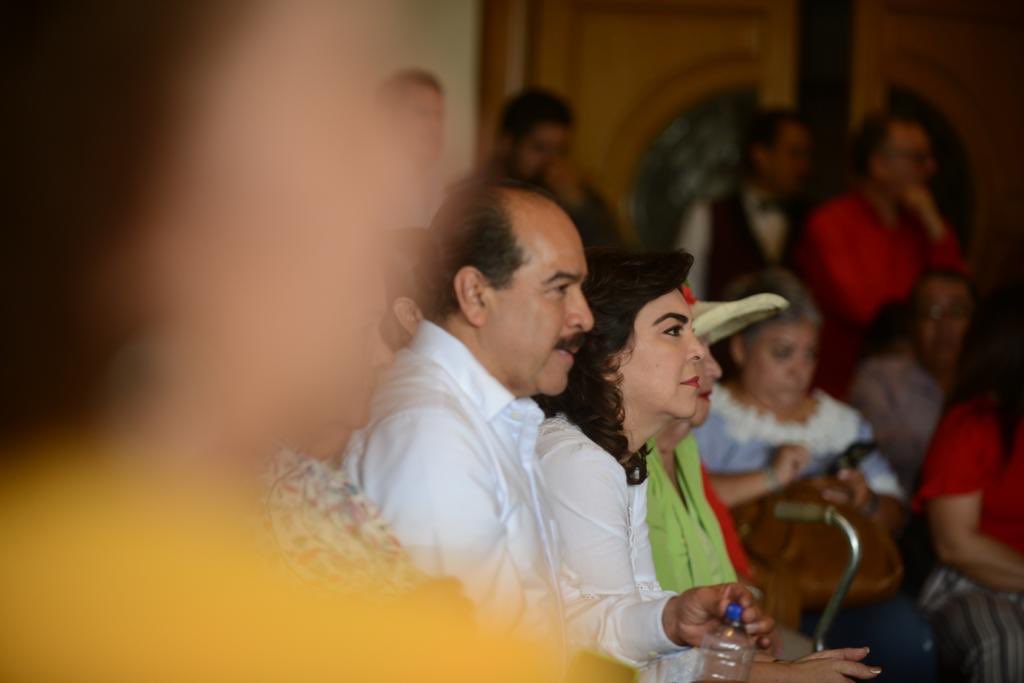 IvonneOP's tweet photo. LA CÚPULA HA IMPEDIDO LA DEMOCRACIA DEL PRI 

En nuestra reunión con militantes de Hermosillo, pude constatar el hartazgo y el cansancio de la militancia con las decisiones de la cúpula. https://t.co/VgXReGd0zJ
