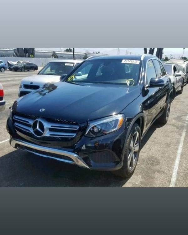 zimantrust's tweet photo. Run &amp; Drive🔥🔥
Let's Deal👌🏼🤝🏻
Mercedes GLC 300(2019)
📞08187916351 for enquiry
#zimantrust #bestdeals #hotdeals🔥
#automobilemarketing #automobiles #autosales 
#bestauto #comfortable #reliable 
#kano #kaduna #katsina #abuja #nigeria https://t.co/Lm53qzR7cG