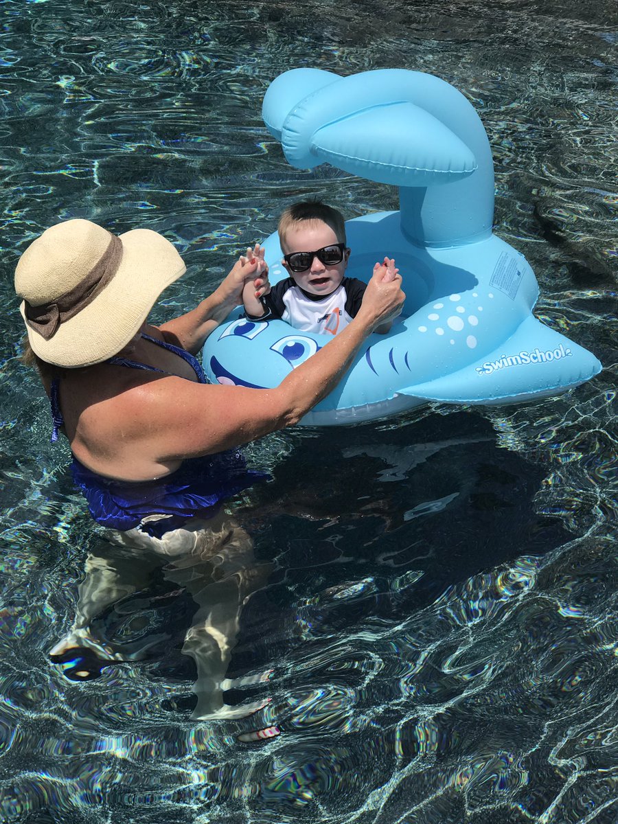 PupilServ_SGASD's tweet image. Babysitting Kevin Patrick! Best job ever! #greataunt #kpb #lifeisgood