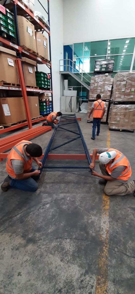CastajiOficial's tweet photo. Gracias por seguir confiando en nosotros y por su preferencia, seguimos #AlmacenandoNecesidades #Altcam #SistemaSelectivo #CastajiTeam #GoodWork #Julio #Mecalux https://t.co/NDwf7YGH9r