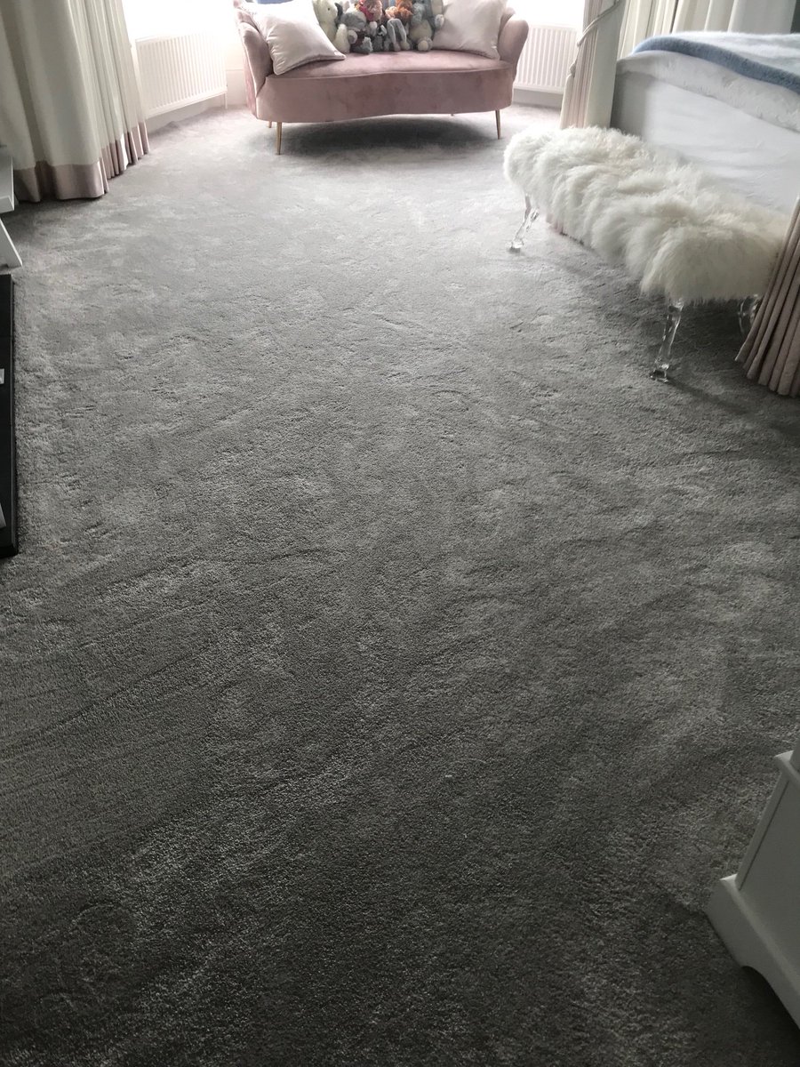 TFCStirling's tweet photo. Some images of our carpet installations for our friends Mr and Mrs McEwan, Crieff 

Luxury Lano Santino Exquisite
Colour London Fog
Solid chrome bars by Stairrods 

Installed by our skilled in house master fitters 
Alloa rd Causewayhead 
01786 474581
https://t.co/7Q8dgcgXc7 https://t.co/hx1UwGYf3j