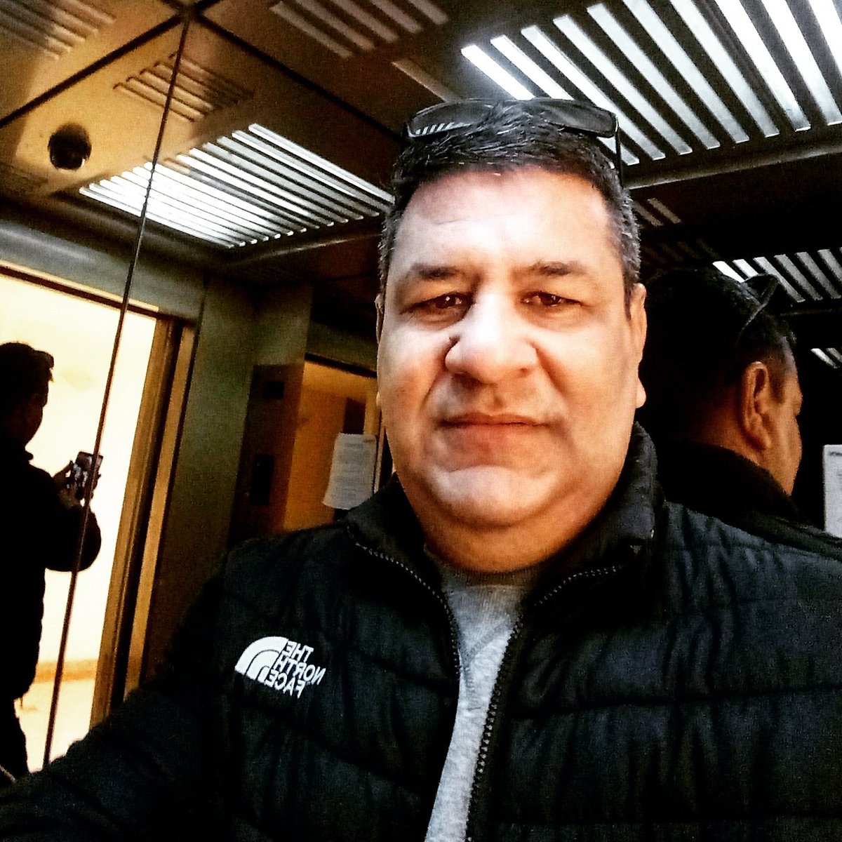 Frank88695340's tweet photo. Saludos https://t.co/dX6o1zF8LG