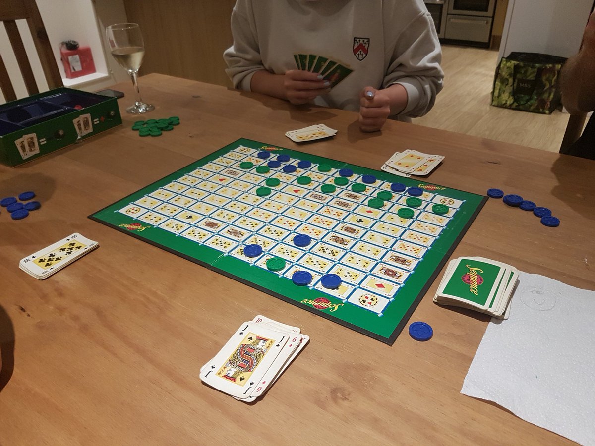 BLucky_3's tweet photo. Games night with good friends and @thecadillac3 on the speakers. #Beer #Wine #Sequence #TC3 #TC3DC
#NextUKTourPlease 🇬🇧 https://t.co/nxNYKu9VYK
