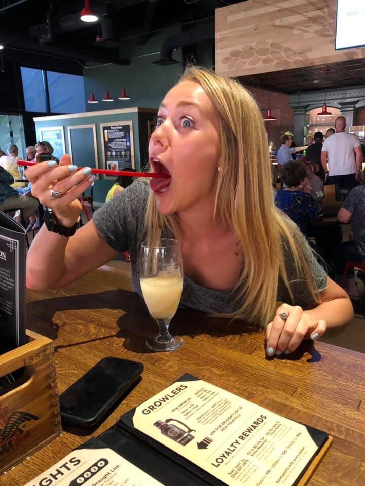 kristen_heuing's tweet photo. 2 flights, 5 beers, and 1 frozen Lime-A-Rita in, I realized my sister and I are equally as crazy https://t.co/EngzGAUDaz