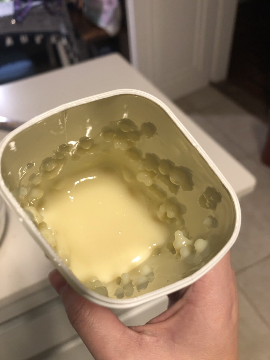 soficodron's tweet photo. @Nestle @NestleArgentina una semana más tarde sigo esperando que vengan a traerme los productos nuevos. Volví a comprar hoy y me paso lo mismo..@dzapatillas https://t.co/4xL6Pd3GTu