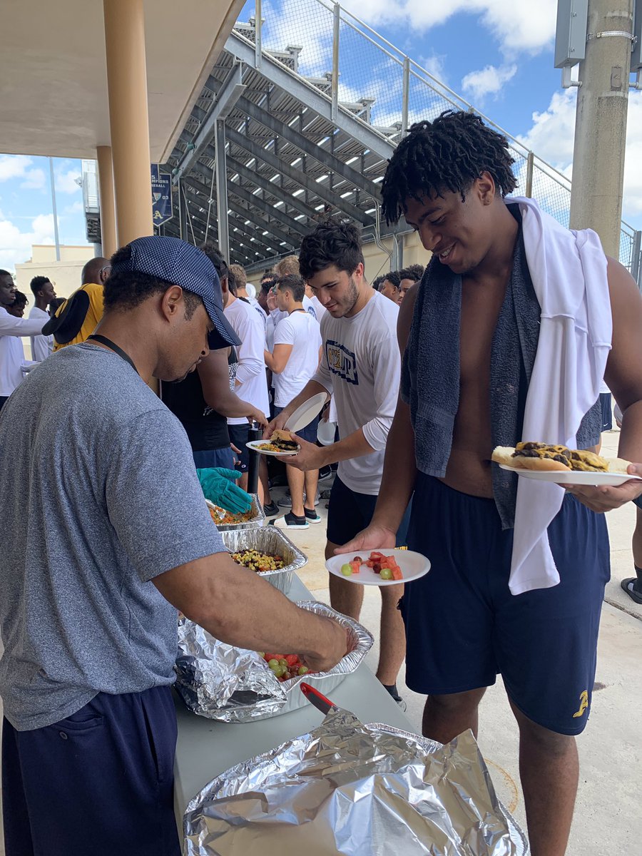 Roger Harriott tweet media