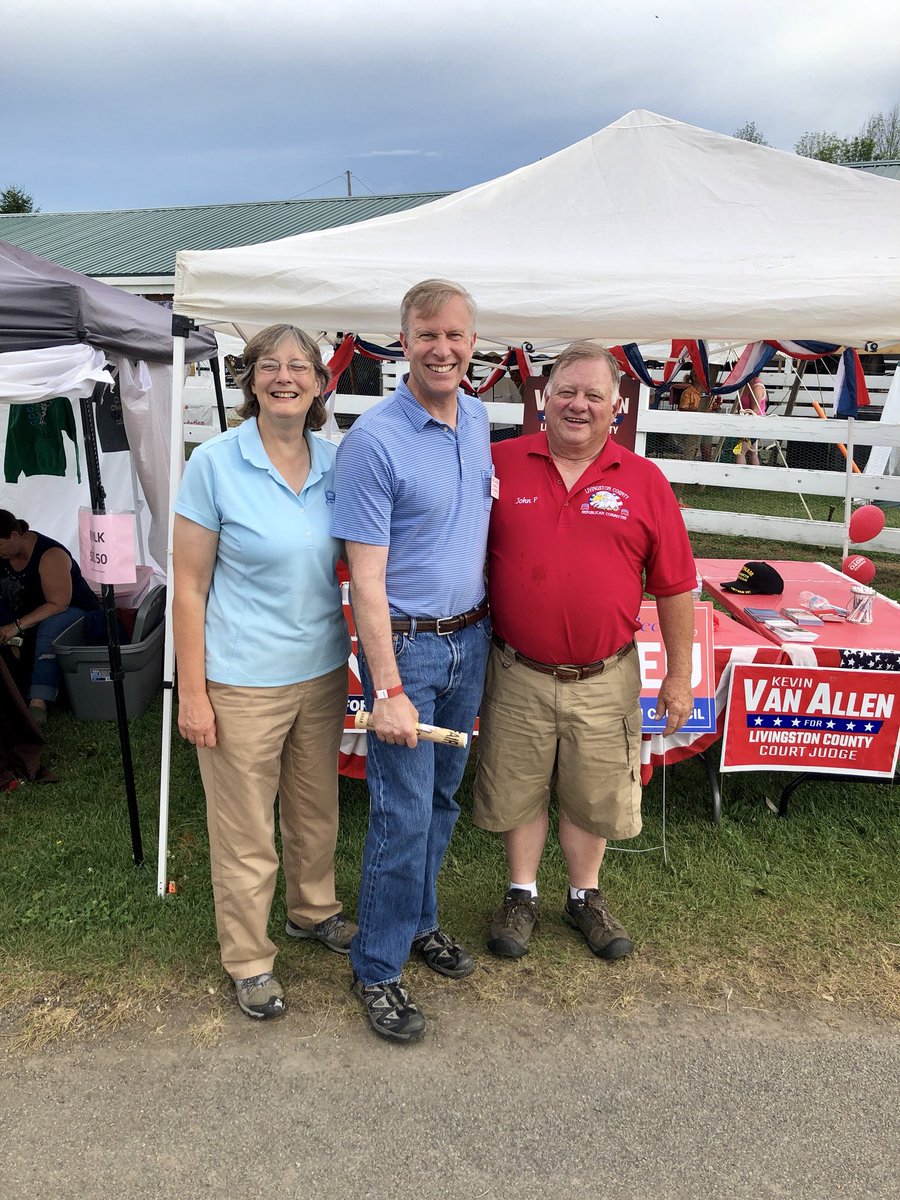 JacobsNY23's tweet photo. I had a great time exploring the Hemlock "Little World's" Fair today. It was nice to see Livingston County GOP Chair John Pauer and Assemblywoman Marjorie Byrnes. https://t.co/4zSbf1KaEI