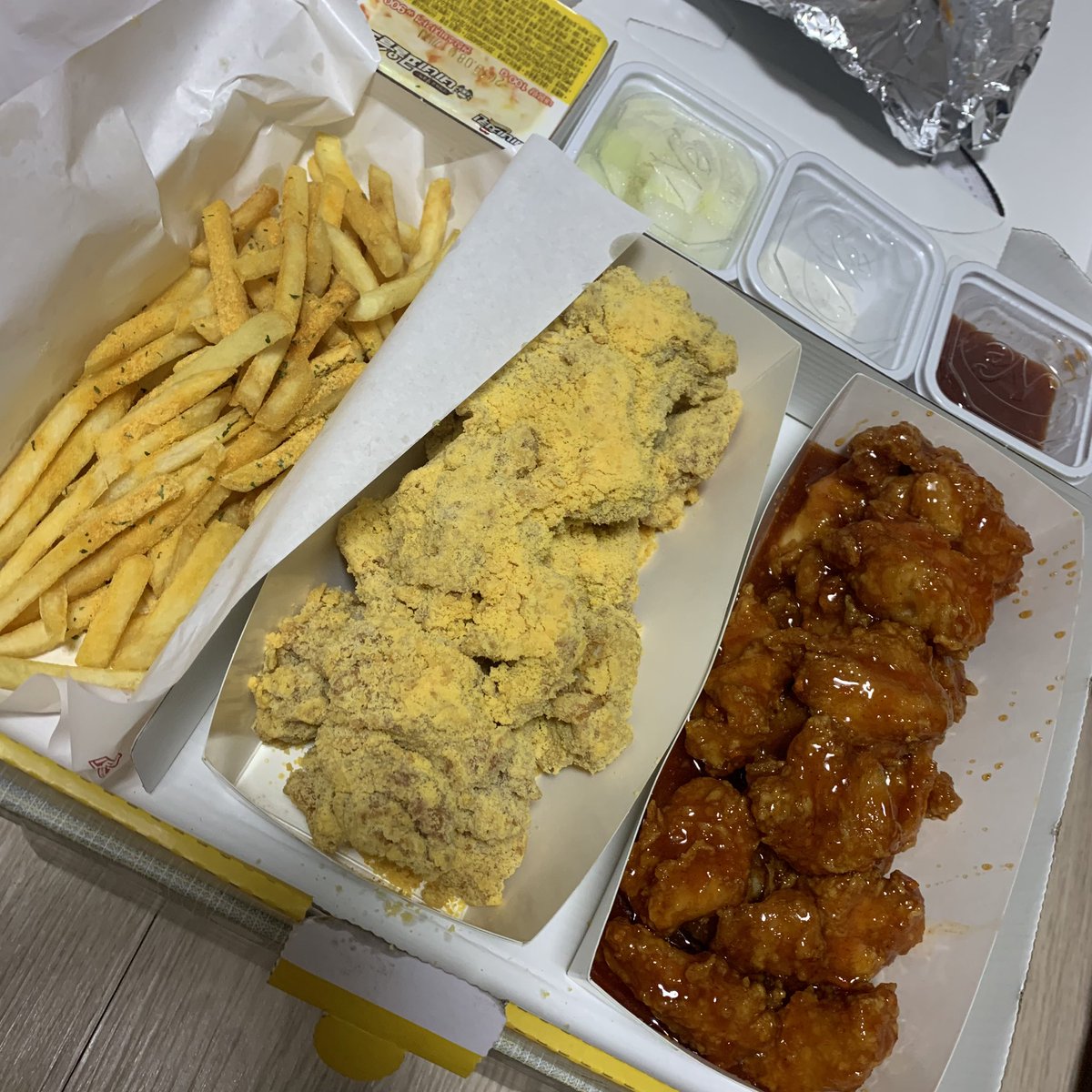 saica629's tweet photo. 韓国から一週間。。🇰🇷
今回は彼氏とおでーと✨トイストーリー観て��山タワーとも水族館も⭐️
いろいろあったけど今回も楽しい韓国旅行になりました😆😆💕
次はまた来月。。😎韓国行きすぎな。w https://t.co/mnmuyDcGCn