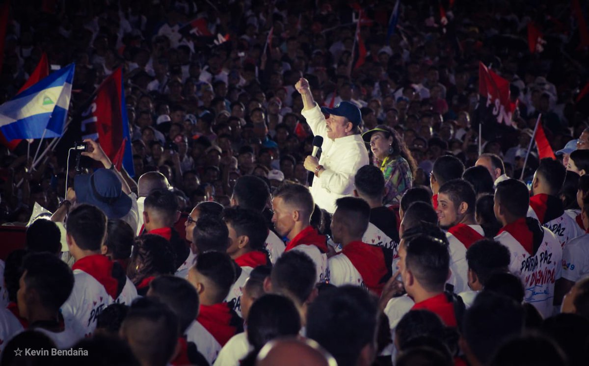 EdwinSuarezGato's tweet photo. Daniel Ortega cuenta con un respaldo popular envidiable para todos los presidentes latinoamericanos. El FSLN es hoy por hoy el partido más fuerte de Centro América y Daniel el líder más completo. #Daniel2021SeguimosVenciendo #Daniel4019SeguimosVenciendo #Julio4019 https://t.co/AZ5K3jWPul