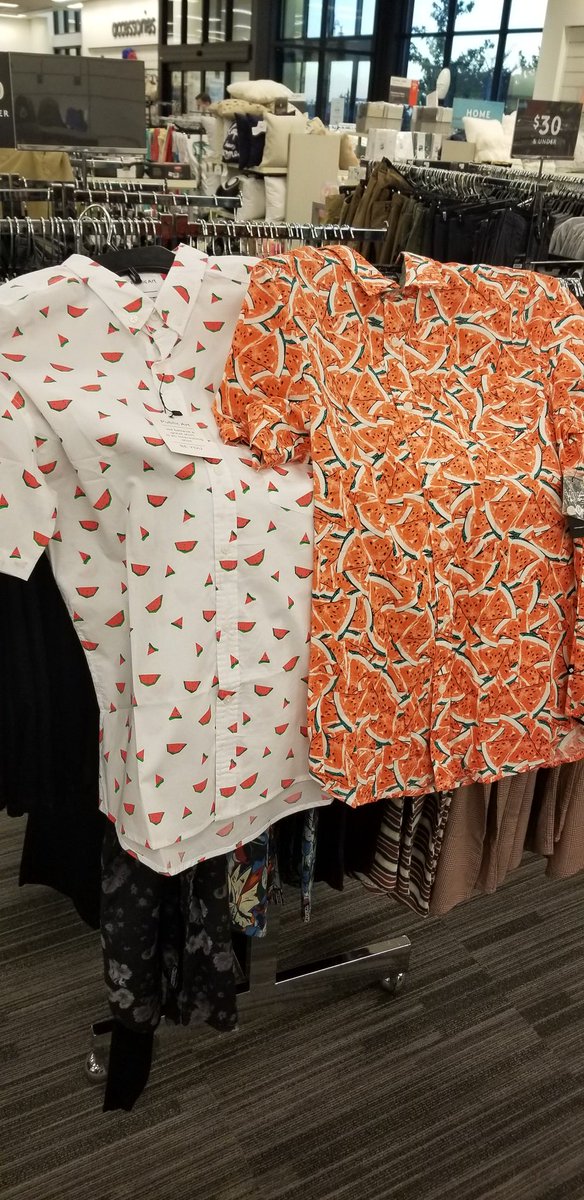 Hey <a href="/KyleAMadson/">Kyle, a Madson</a> I picked us up some fresh new shirts to wear to <a href="/SirLanceWoods/">Lance woods</a> next show😆😎