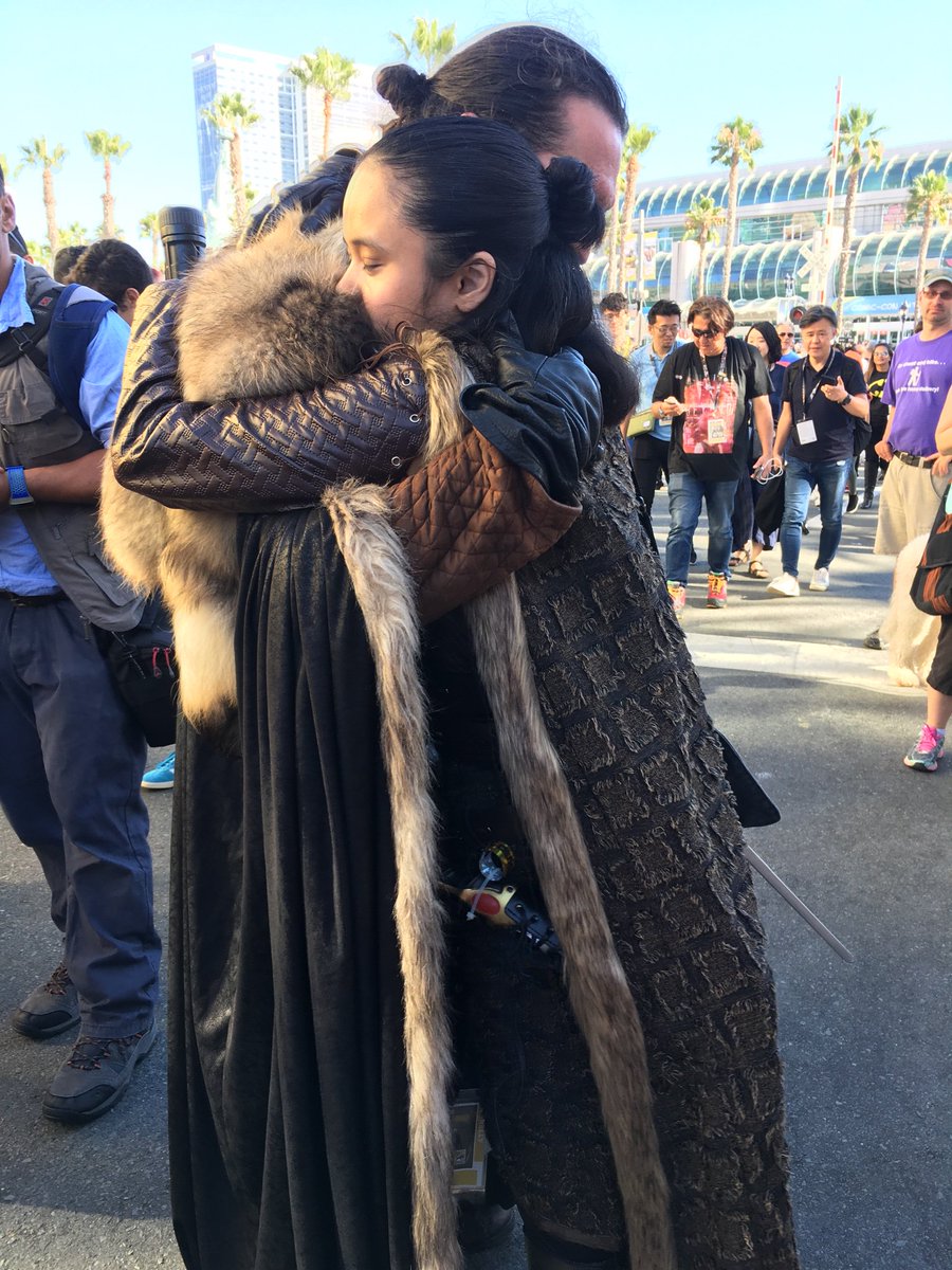 avakaito06's tweet photo. Cosplayed as Arya Stark and did the hug with 
@ con.snow and he’s so great and sweet, and we redid the hug when Jon and Arya reunite. 😭❤️ I had so much fun. 
#SDCC19 #sdccgot #GameofThrones https://t.co/SAZsZAM64P