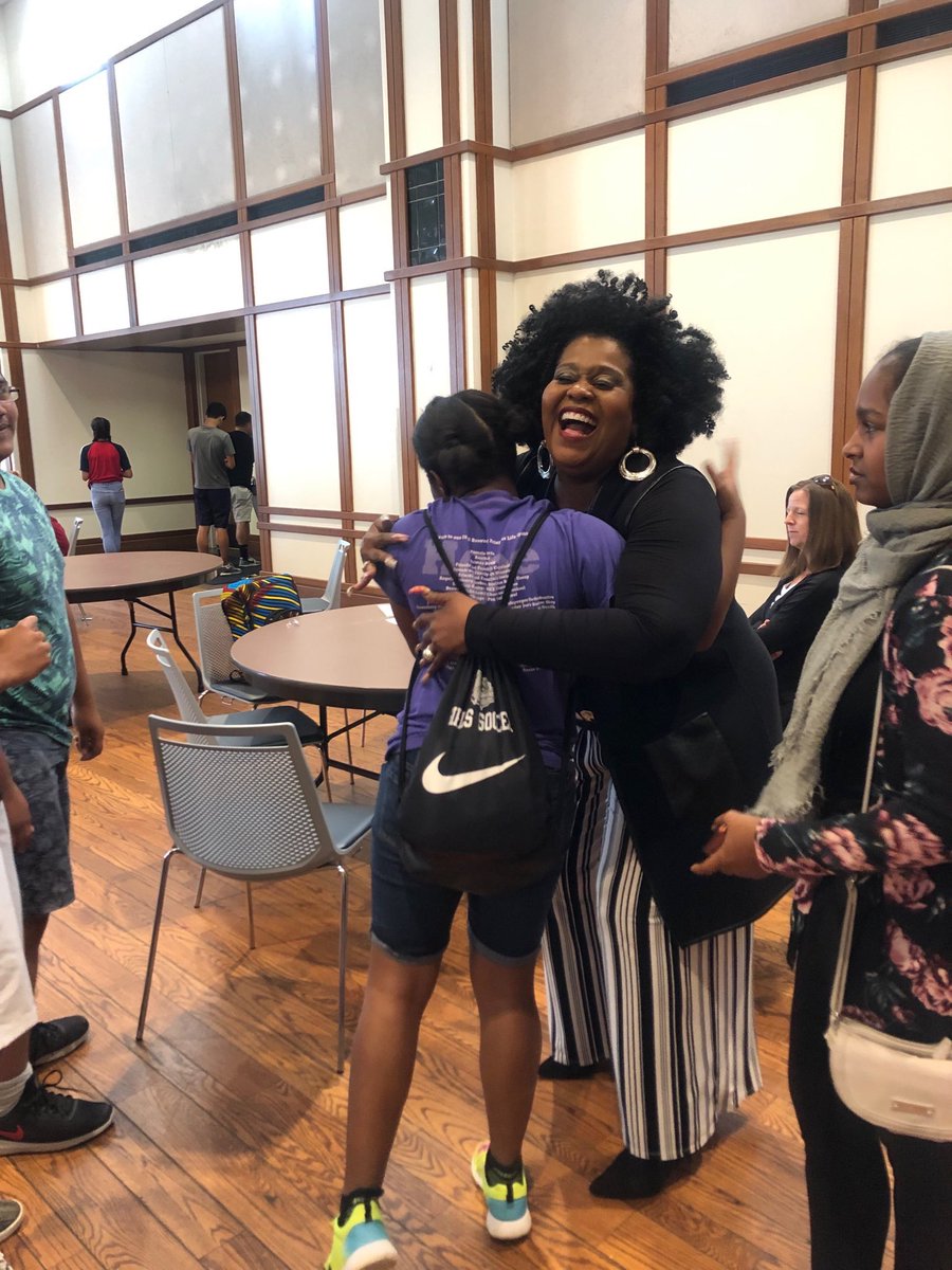 CarrieCBlack's tweet photo. My daughter had an AMAZING week at the @butleru #ButlerWayCamp w/80+ student leaders from around the region learning & growing! She created a fantastic diversity project she’s excited to take back to @BHSPrincipals @Brownsburg_CSC! I can’t wait to see it take root! #BeTheHero https://t.co/azcm1dHRwP