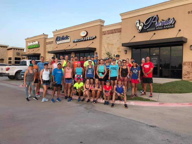 BerendtJamie's tweet photo. Mustang Island, first triathlon, group runs in Frisco, baseball games with friends  . . .what a summer!!! #LHSsummer19 @LHSRedhawks https://t.co/Enhvmm4FhT