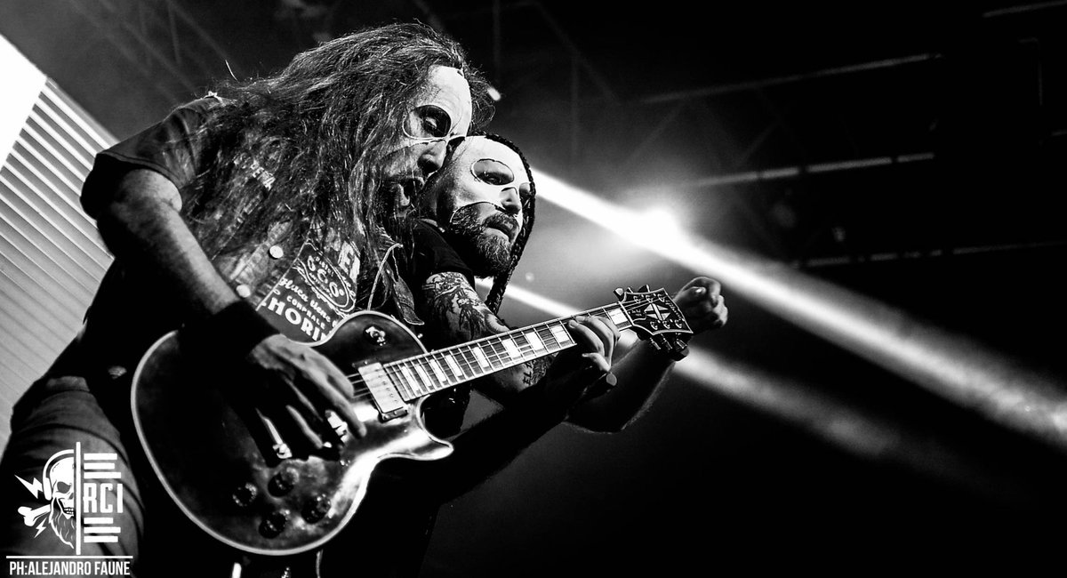 AlejandroFaune's tweet image. Asspera en museum