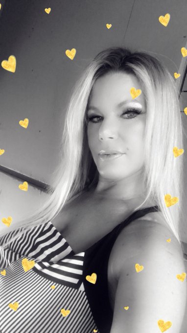 My #longhair takes forever to dry https://t.co/lYwWFmgOA4<a href="/tag/longhair"class="tags">#longhair</a>