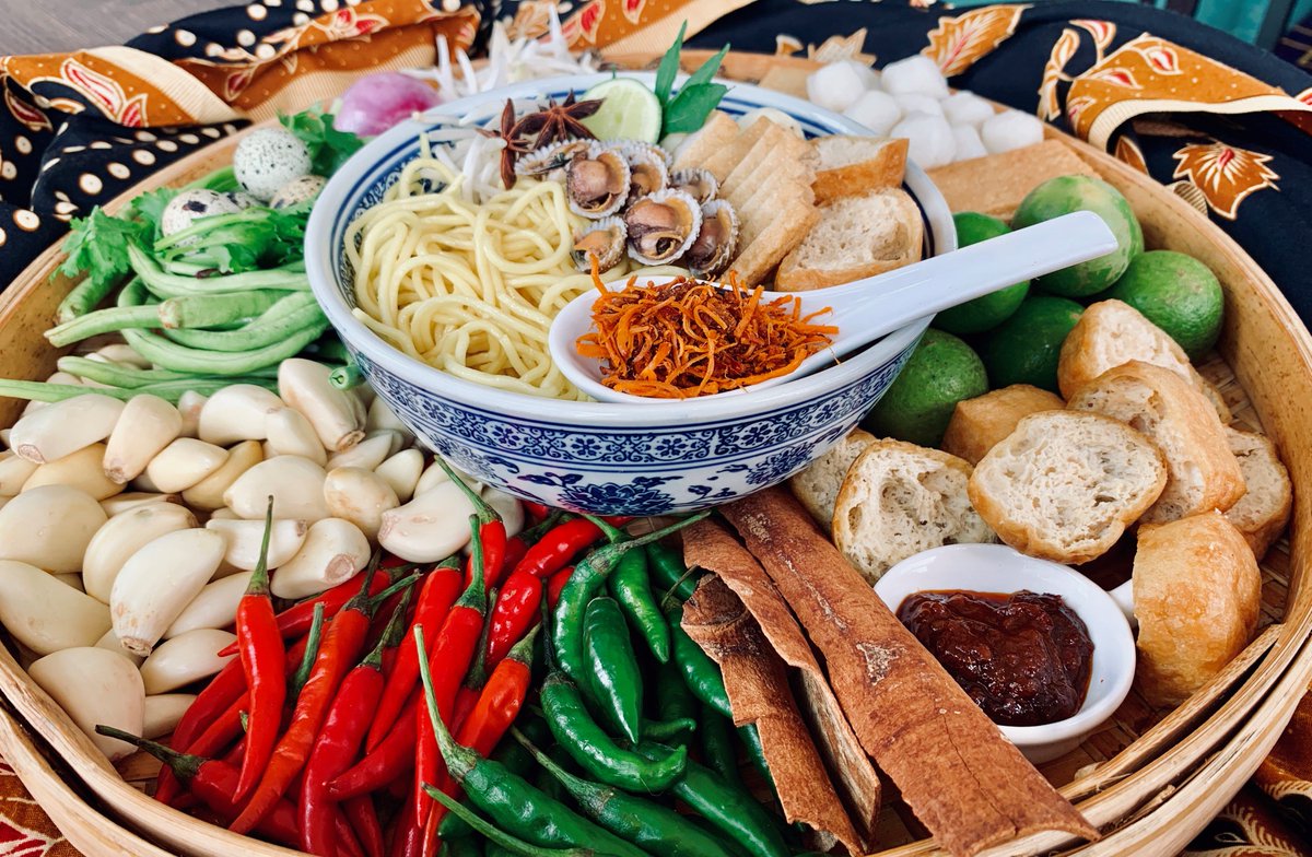 Serving one of our best specialty at On The Go, Laksa Johor

Laksa Johor is a fusion dish that combines Italian Spaghetti with Traditional Malay style broth with a thick fish gravy flavoured with herbs, curry powders and desiscated coconut.