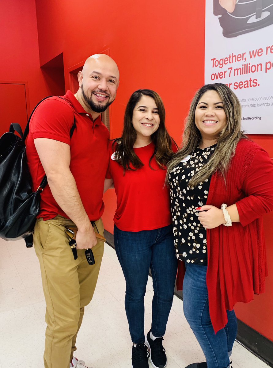 It was such an awesome experience training these two. I can’t wait to see how amazing they do in their stores and I am grateful to call them my peers. #ETLServiceEngagement #training #sisepuede #D218 <a href="/Eustolio/">Eustolio Calderon</a> <a href="/Cassidy_Nunes/">Cassidy Nunes</a> <a href="/salamlazkani/">salamlazkani</a> <a href="/juliannadlr5/">Julianna Sandy</a>