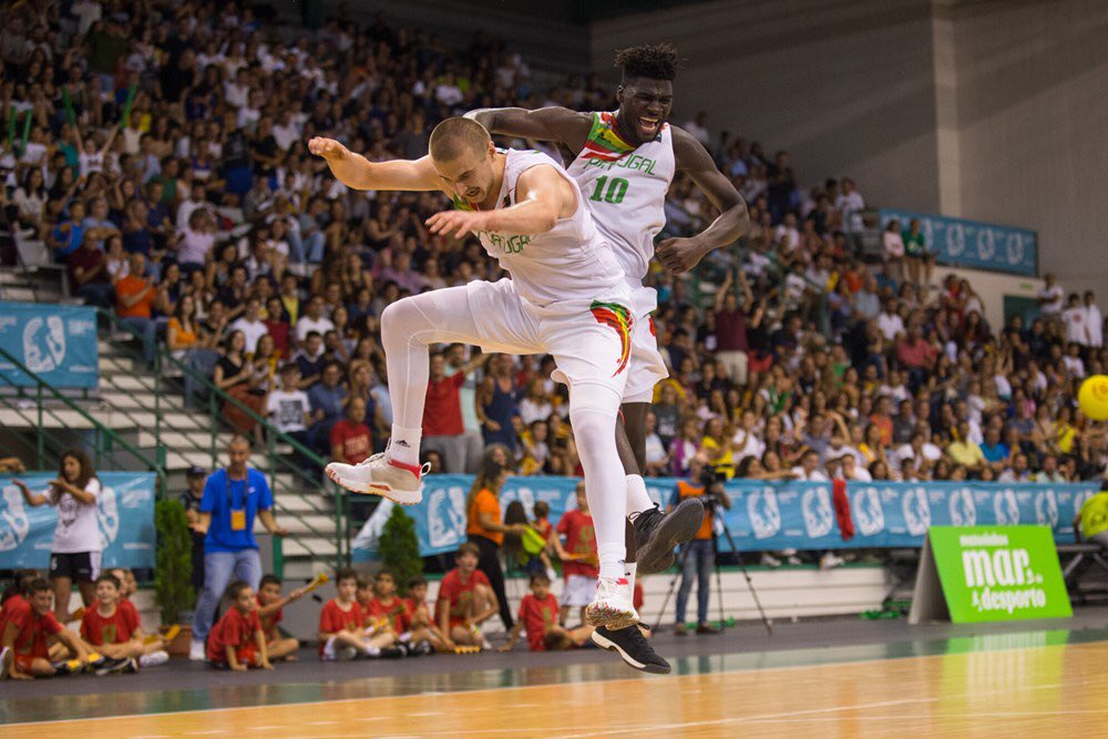 vvoytso's tweet photo. That feeling!🙏🏻🇵🇹 https://t.co/mJVc6QuPs2