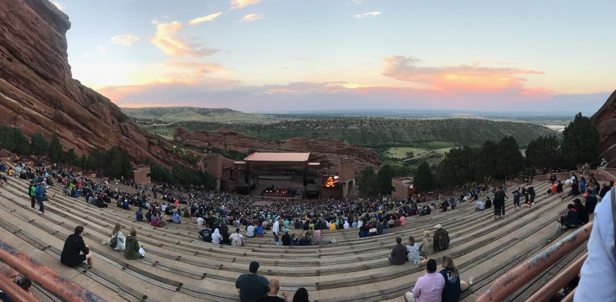 QuinnThomasPR's tweet photo. QTers @rickthomas and @kristinjomac squeezed in a @LyleLovett show at @RedRocksCO this week while in Denver for a client meeting. #QTSummerFun https://t.co/g8hicW9lHa