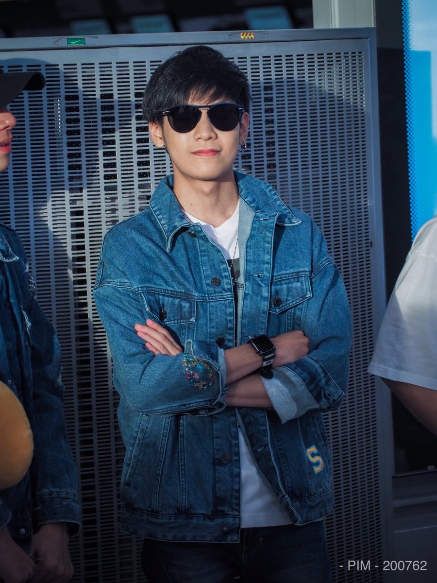 pimpimkis's tweet photo. วันนี้หล่อมากจ้าาาาาา 🦁

#SingtoPrachaya
#OurSkyyFanMeetinginTaipei
#pimftks https://t.co/UgzjjbwioC