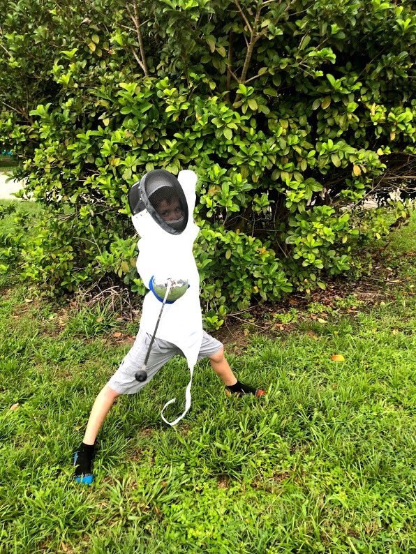 lhs_fencing's tweet photo. En garde, Jackets!  We will be doing a series to thank our generous donors, who have enabled us to achieve our first fundraising goal!  Please "like" and "share" this post, and consider supporting the businesses who have supported us! https://t.co/jRFYWkh0Ao
