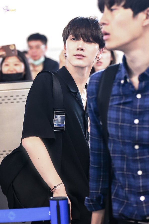 _peachybabyx's tweet photo. หล่อมากแต่เป็นเมีย https://t.co/7Qy9gfQ7vE