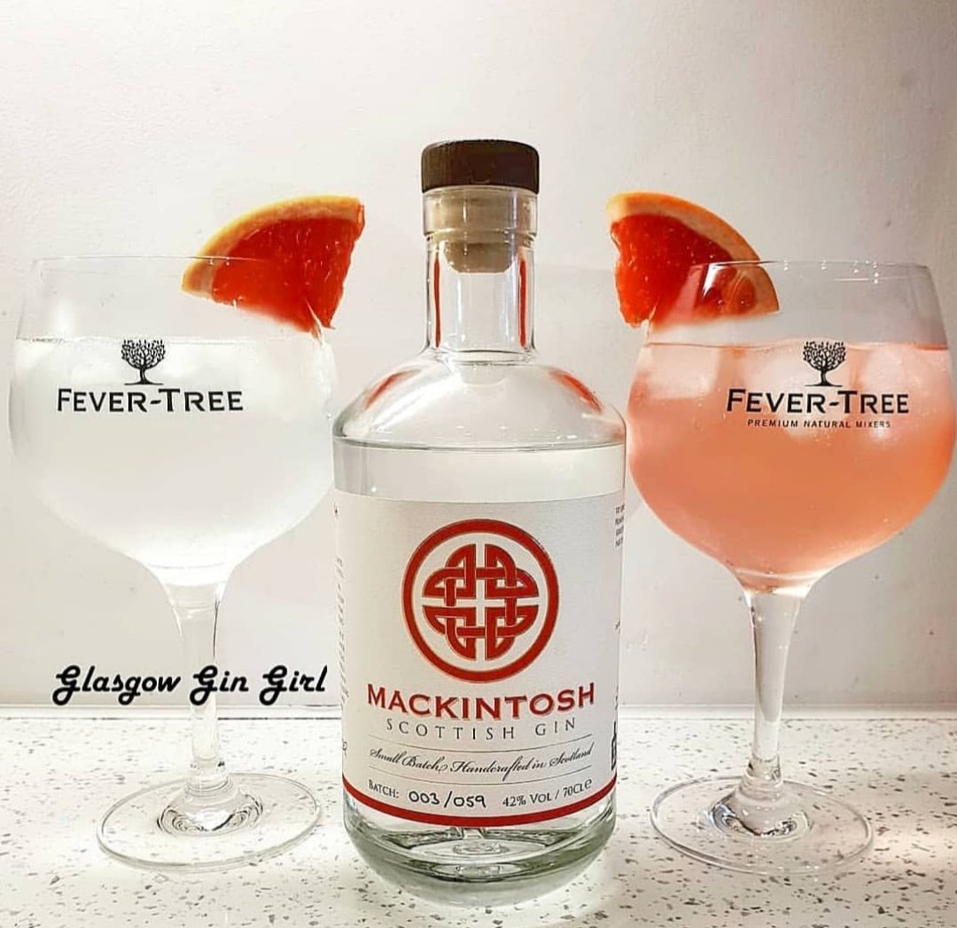 New Scottish Gin Review: MACKINTOSH GIN.
For full review, check out Instagram.com/glasgowgingirl…

#gin #ginandtonic #mackintoshgin #Scottish #scottishgin #Scotland #Glasgow #ginlove #ginlover #weekend #drink #gins #fevertree