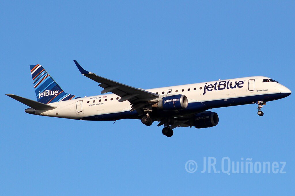 FSA_2013's tweet photo. Embraer 190-100
#JetBlue
N238JB
#BlueClipper
#BradleyIntlAirport
©️JR Quinonez
@JetBlue https://t.co/Et7BTIrFkp