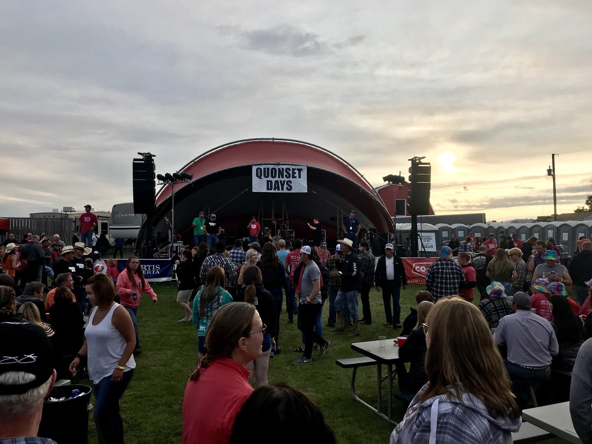 premiumsausage's tweet photo. #quonsetdays @QuonsetDays https://t.co/BGb6apfnxW