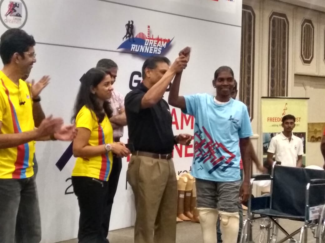 insideneurealm's tweet photo. #gavsdrhm #chennai #marathon https://t.co/MWfCfiHC5i