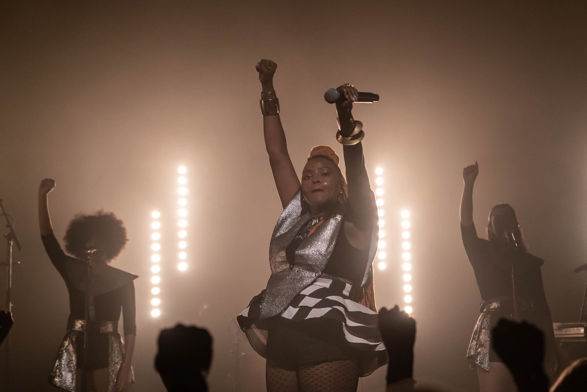 muthoniDQ's tweet photo. So! #SHETour19 is going fire. We've done France, Canada, Netherlands and Switzerland so far. Being a touring artist is another ball game y'all. A thread https://t.co/1AfOOClEIj
