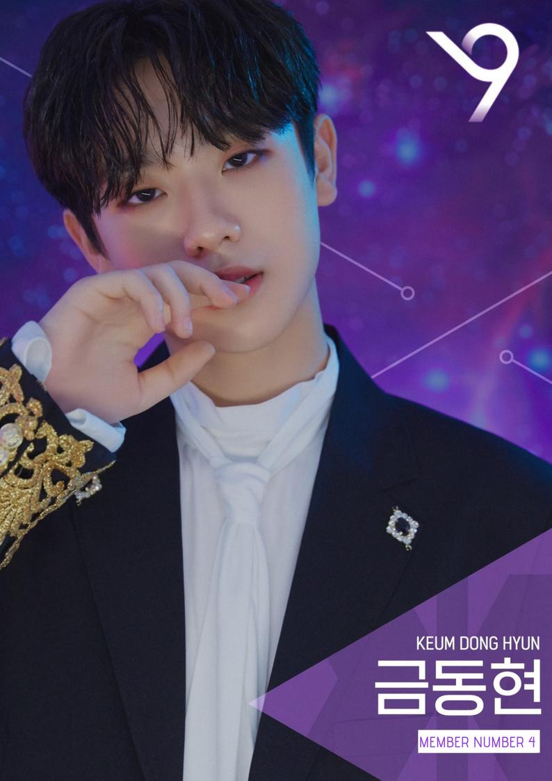 globalby9's tweet photo. BE YOUR NINE - BY9.
MEMBERS PROFILE. 💜

— Number 4:

⭐ Name: Keum Donghyun/금동현. 
⭐ Age: 16.
⭐ Company: C9.
⭐ Birthday: May 14, 2003.

#BY9_DEBUT #BY9 #바이나인_데뷔해 #KEUMDONGHYUN https://t.co/ioaNsI5giB