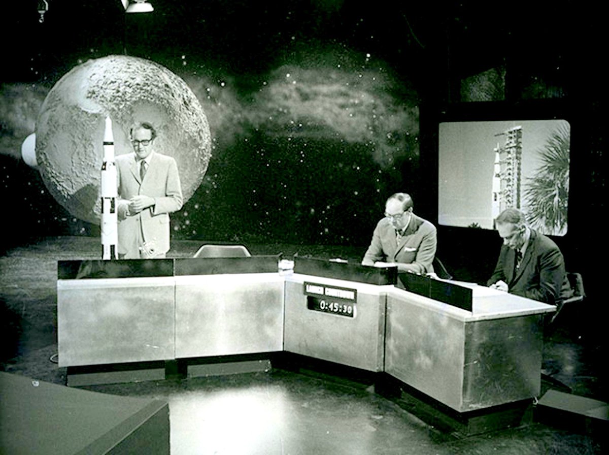 pinkfloyd's tweet photo. With the 50th anniversary of the moon landings, it's a good time to look back at the BBC's live TV broadcast from that night, which featured Pink Floyd jamming in their studio: https://t.co/LH4WDxCEcM https://t.co/KCzrmtqcs1