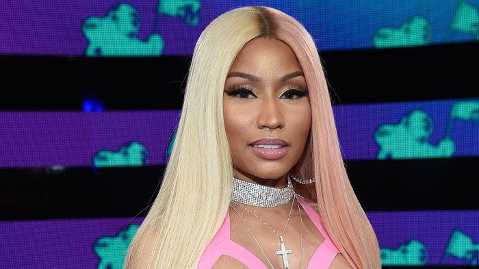 912CroozeFM's tweet photo. #Certifiedcountdown #num7
 
@chrisbrown   - Wobble Up feat. @NickiMinaj &amp; G Eazy

Dial *165*1# Yes! Send money at half price and Win BIG!! #EveryWhereYouGo! #MTN https://t.co/nhFHXtngLm