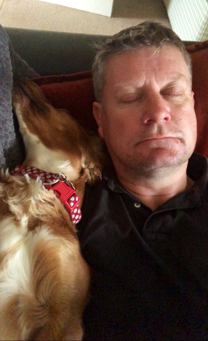 thetroutyone's tweet photo. Two mile walk first thing this morning and all set for todayβs coverage @TheOpen @SkySportsGolf #movingday #notmovingtoday https://t.co/wEeTNLXnlH